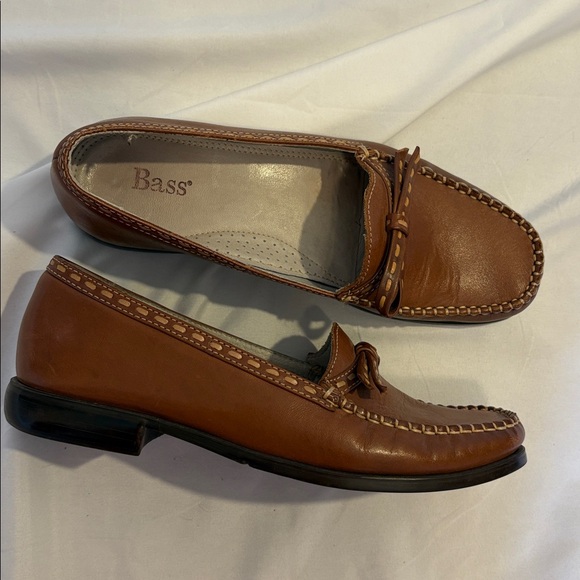 Bass Ramona Dainty Bow Loafers - Picture 5 of 8